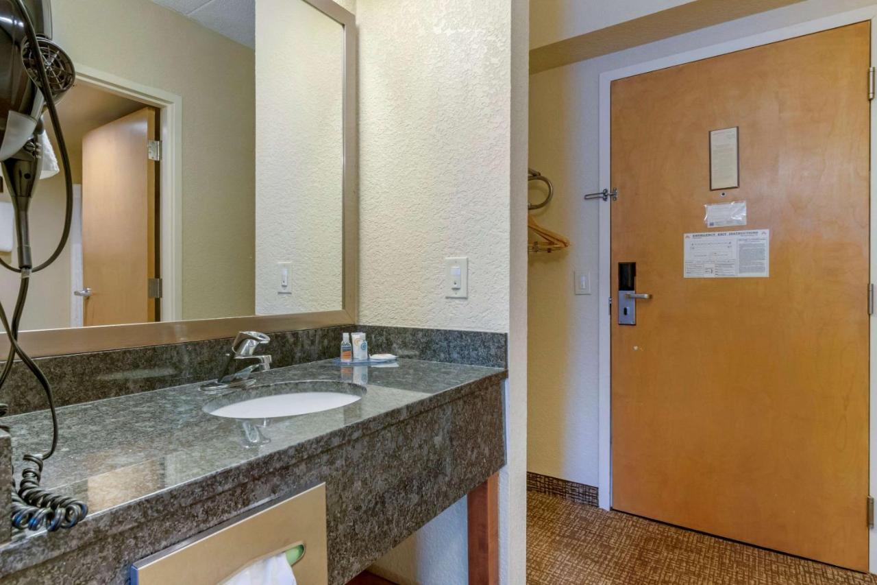 Comfort Inn Mechanicsburg - Harrisburg South Ngoại thất bức ảnh